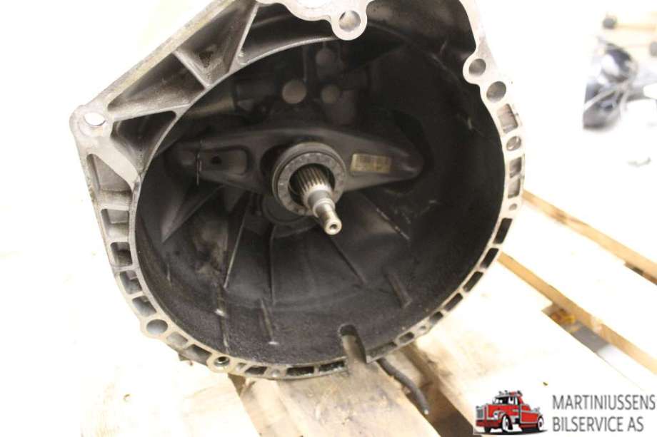 Girkasse manuell 6-trinn til BMW 3-Serie 2005-2011 (E90/E91/E92/E93) (E90/E91/E92/E93) (BMW||23 00 7 626 315)