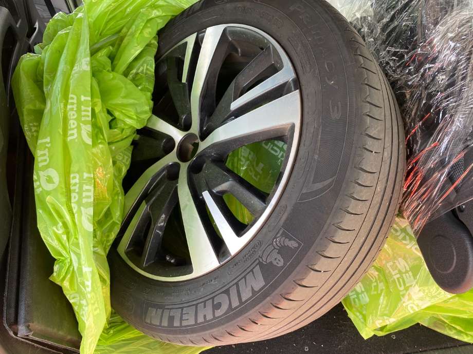 Hjulsett aluminium sommer til Peugeot 5008, 2017-->> (Type II)  (PEUGEOT|)