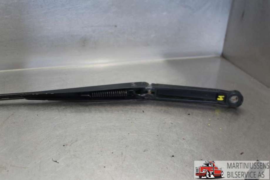 Viskerarmer frontrute til Honda CR-V, 2002-2006 (Type II)  (HONDA|)