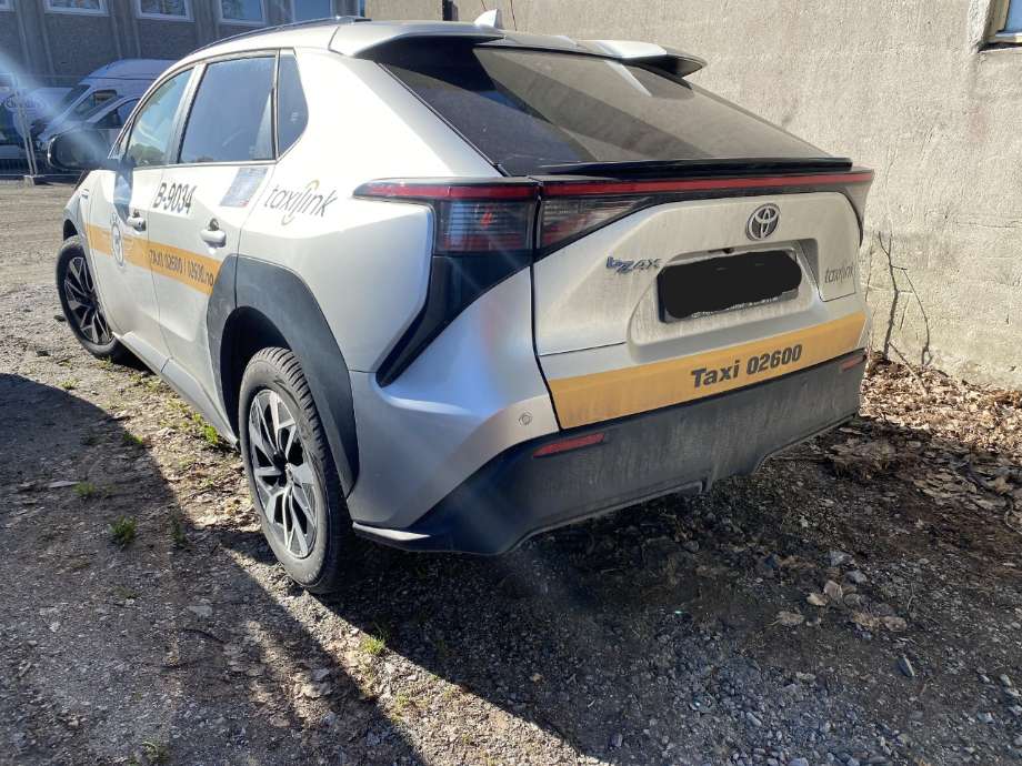 Baklykt høyre indre til Toyota bZ4X 2022-->>  (TOYOTA|)