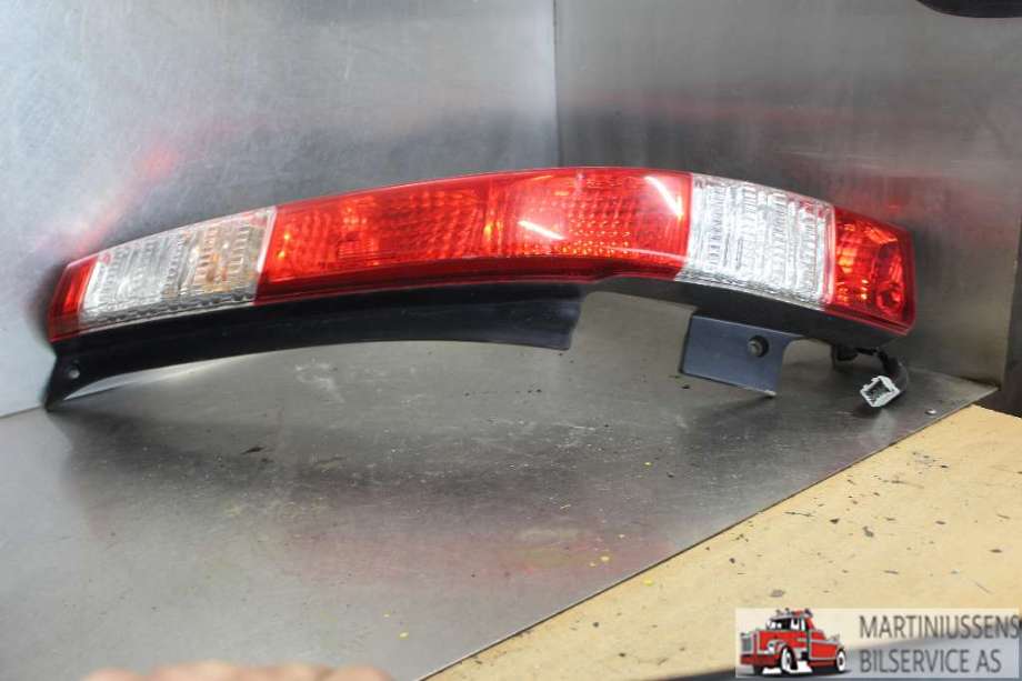 Baklykt høyre til Honda CR-V 2002-2006 (Type II)  (HONDA||2VP 238 038-02)