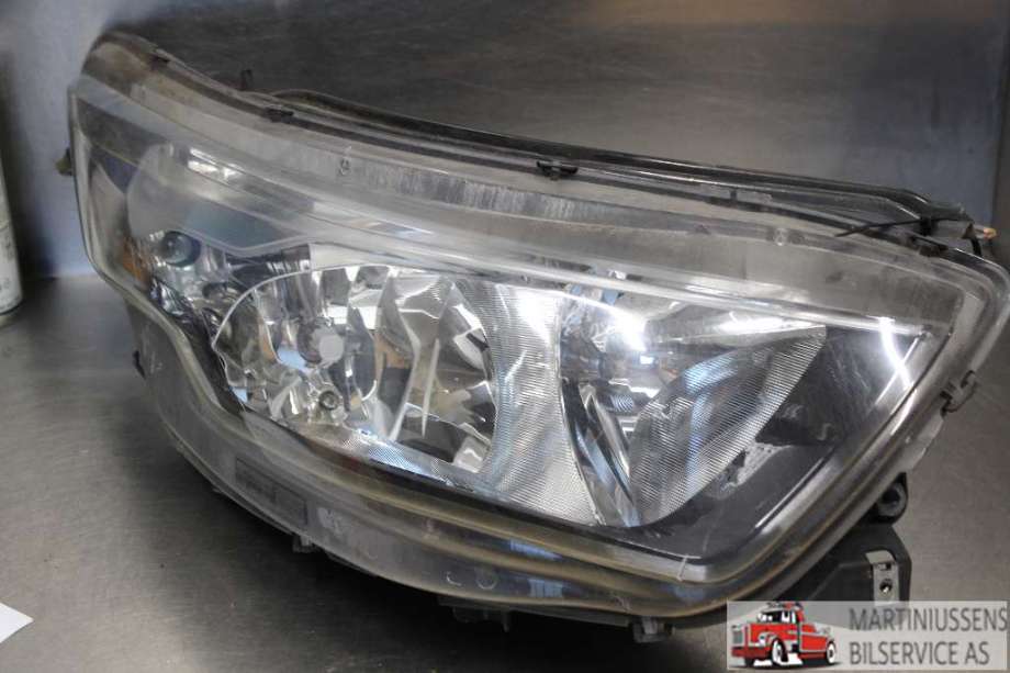 Frontlykt høyre halogen til Iveco Daily 2014-->> (Type VI)  (IVECO||5801473749)