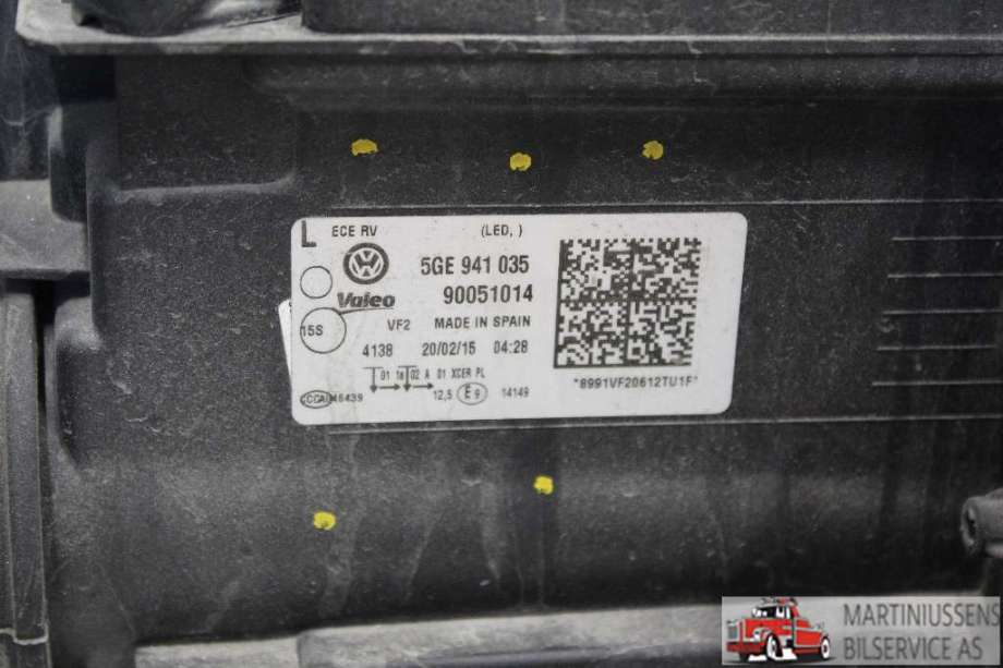 Frontlykt venstre halogen til VW e-Golf 2014-2017 (Fase 1)  (VOLKSWAGEN||5GE 941 035)