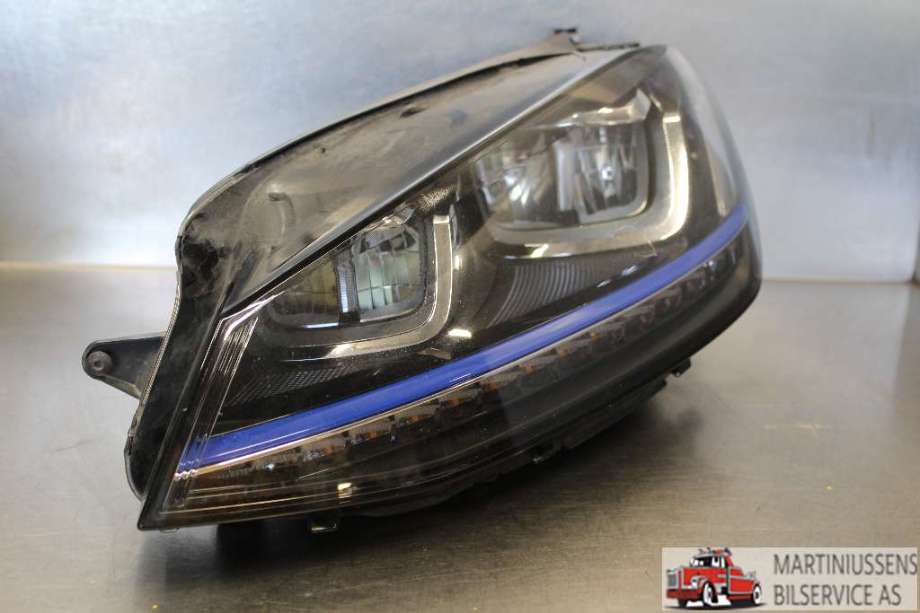 Frontlykt venstre halogen til VW e-Golf 2014-2017 (Fase 1)  (VOLKSWAGEN||5GE 941 035)