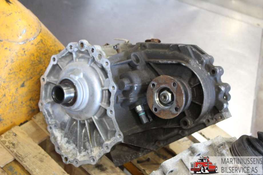 Girkasse 4WD fordelingskasse til Nissan Navara 2005-2010 (Fase 1) (D40) (D40) (NISSAN||33100EA30A)
