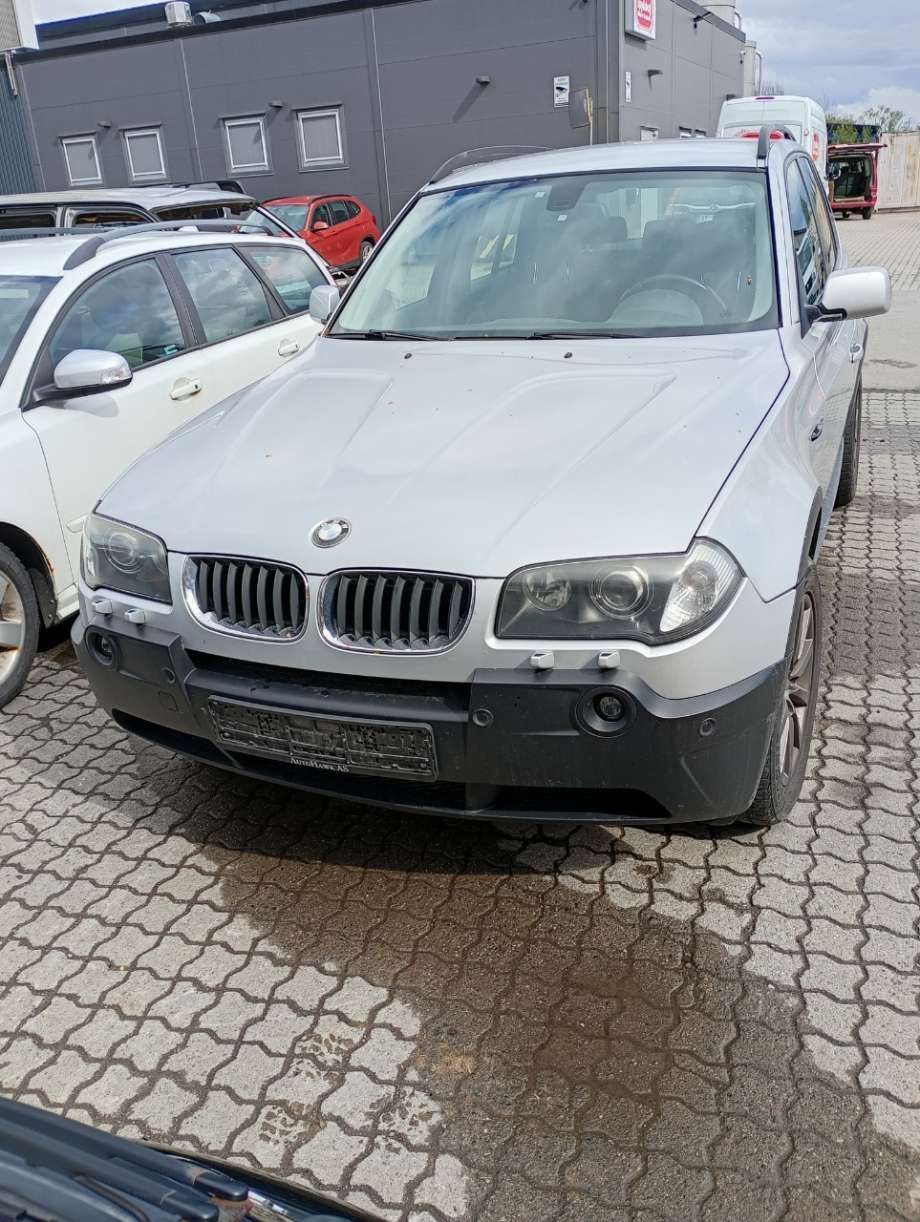 Grill til BMW X3, 2003-2006 (Fase 1) (E83) (E83) (BMW|)