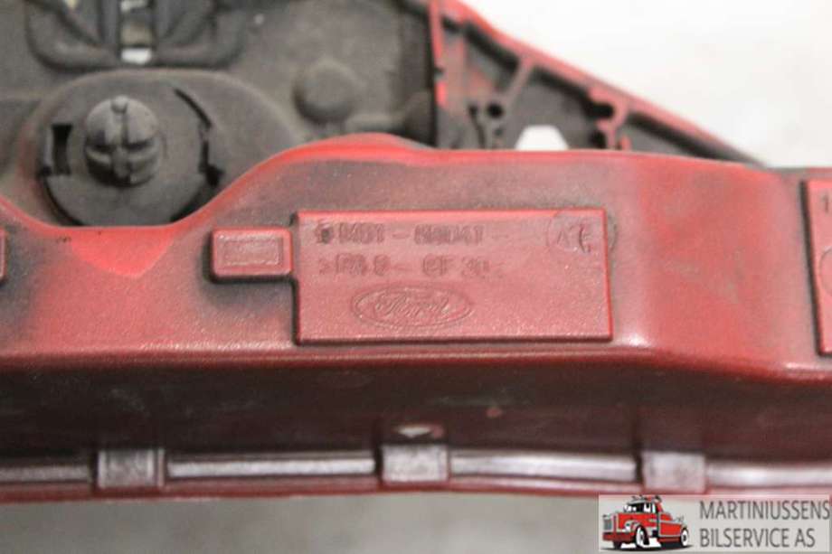 Frontplate øvre til Ford Focus 2008-2010 (Type II, Fase 2) (FORD||M51-8B041)