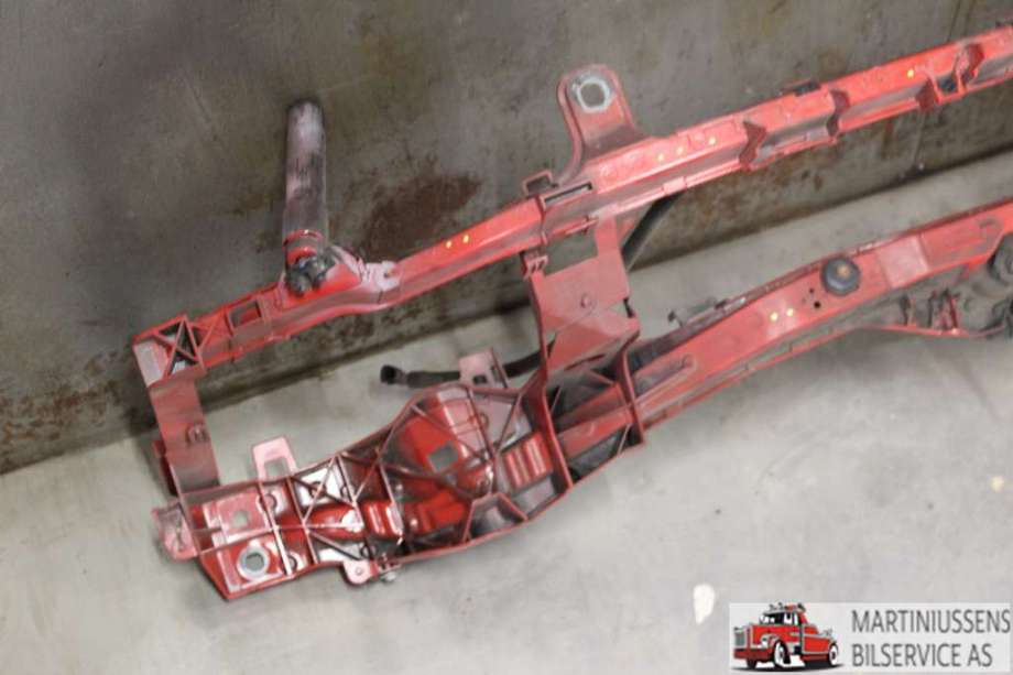 Frontplate øvre til Ford Focus 2008-2010 (Type II, Fase 2) (FORD||M51-8B041)