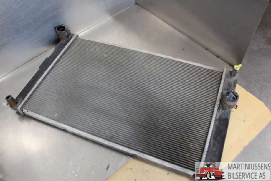 Radiator (automat gir) til Toyota Auris 2013-2015 (Type II, Fase 1)  (TOYOTA||MF422134-1041)