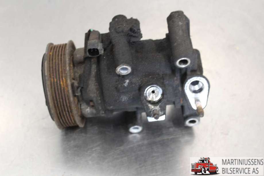 Aircondition kompressor til Ford Transit Courier 2014-2018 (Type I, Fase 1)  (FORD||E3B1-19D629-AA)