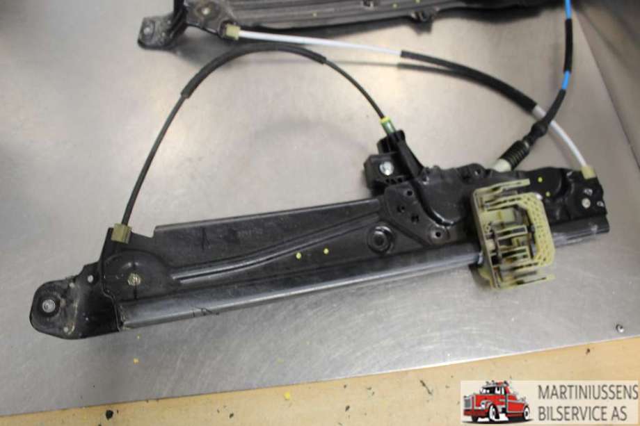 Ruteheis til BMW 5-Serie 2010-2017 (F10/F11) (F10/F11) (BMW|)