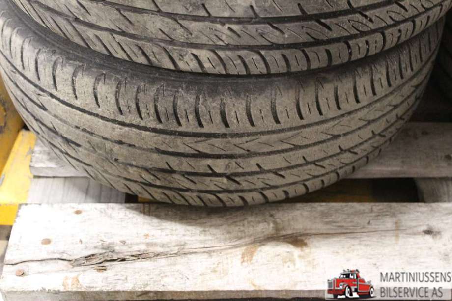 Dekk til Annet Dekk sommer 0-->>  (ULTRA SPEED 2|205/55R16 6MM|GISLAVED)