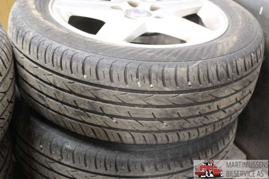 Dekk til Annet Dekk sommer 0-->>  (ULTRA SPEED 2|205/55R16 6MM|GISLAVED)