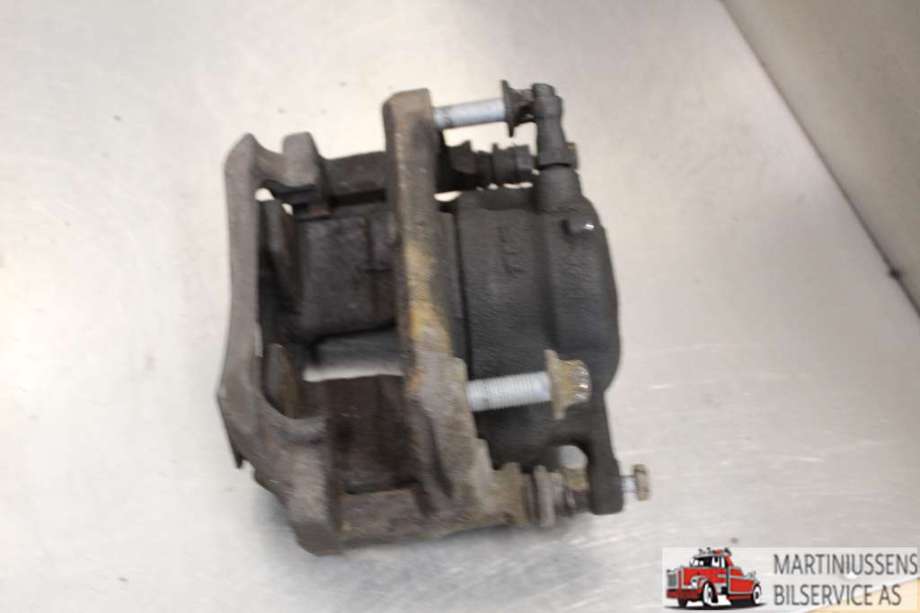 Bremsecaliper venstre foran til Mercedes A-Klasse 2012-2018 (W176) (W176) (MERCEDES||A0004216781)