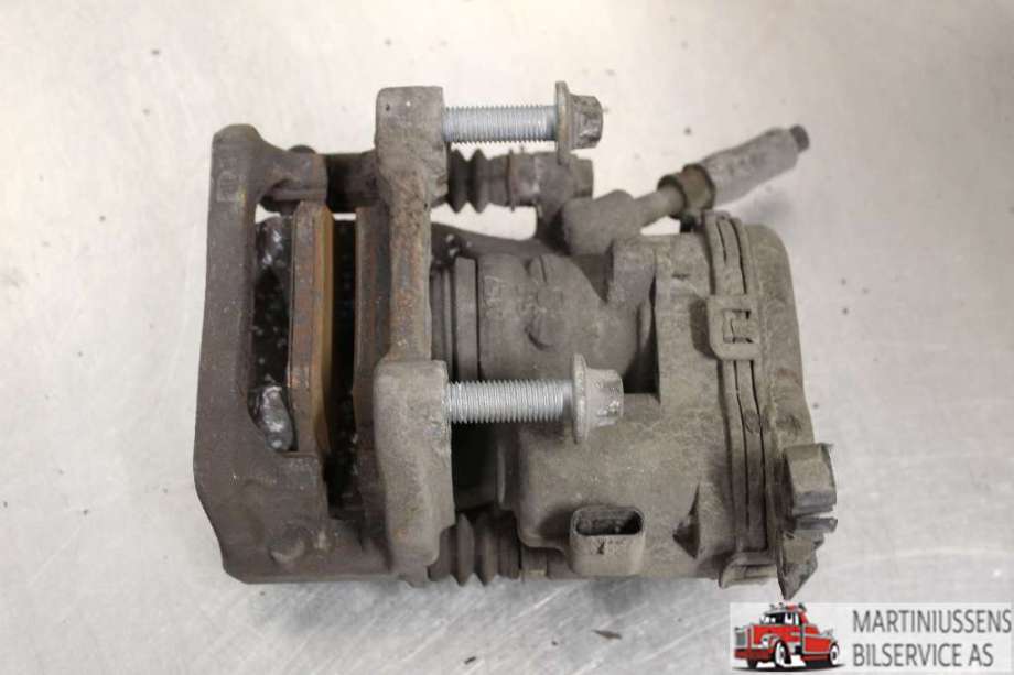 Bremsecaliper venstre bak til Mercedes A-Klasse 2012-2018 (W176) (W176) (MERCEDES||A 000 423 23 81)