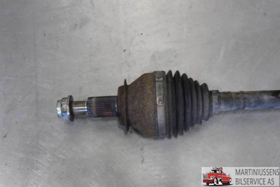 Drivaksel venstre foran til Mazda CX-5 2012-2017 (Type I)  (MAZDA||39101-FTB0A)