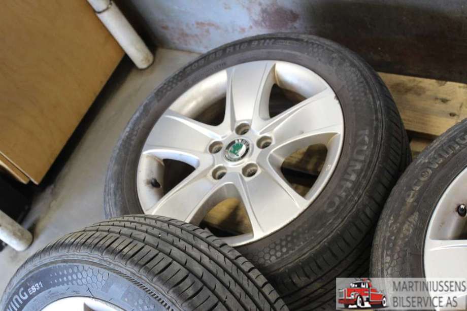 Felgsett aluminium til Škoda Octavia 2009-2013 (Type II, Fase 2)  (SKODA|5X112|6X16 ET50|)