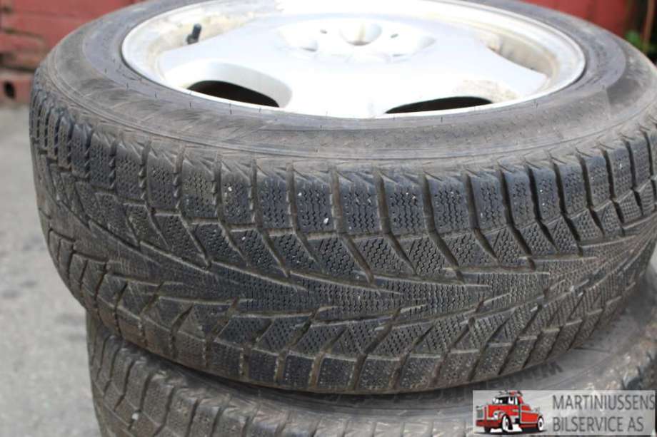 Dekk til Annet Dekk vinter piggfri 0-->>  (WINTER ICEPT IZ2|205/55R16 7MM|HANKOOK)