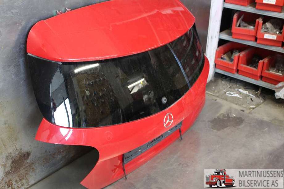 Bakluke combi til Mercedes A-Klasse 2012-2018 (W176) (W176) (MERCEDES||A 176 740 22 00)