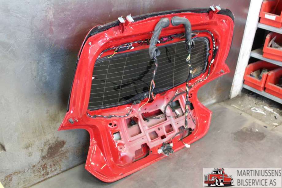 Bakluke combi til Mercedes A-Klasse 2012-2018 (W176) (W176) (MERCEDES||A 176 740 22 00)