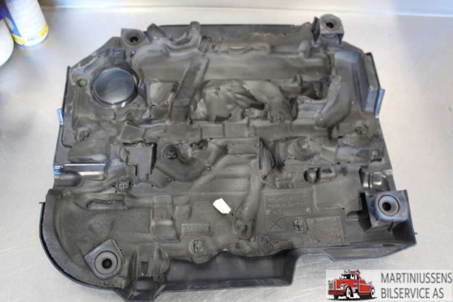 Motordeksel over motor til VW Golf VII 2012-2017 (Fase 1)  (VOLKSWAGEN||06K 103 925 G)