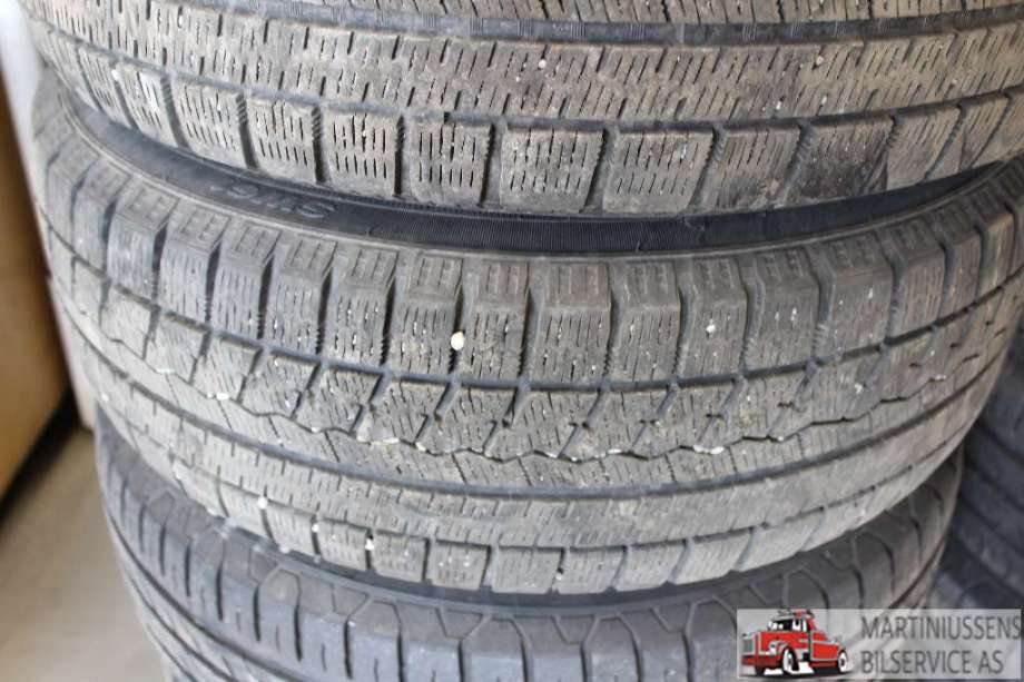 Dekk til Annet Dekk vinter piggfri 0-->>  (ICE BLAZER ARTIC|195/65R15/7MM|SAILUN)