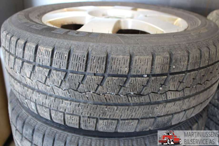 Dekk til Annet Dekk vinter piggfri 0-->>  (ICE BLAZER ARTIC|195/65R15/7MM|SAILUN)