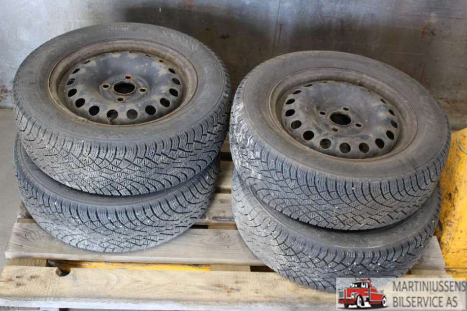 Dekk til Annet Dekk vinter piggfri 0-->>  (HAKKAPELIITTA R5|175/65R14 8MM|NOKIAN)