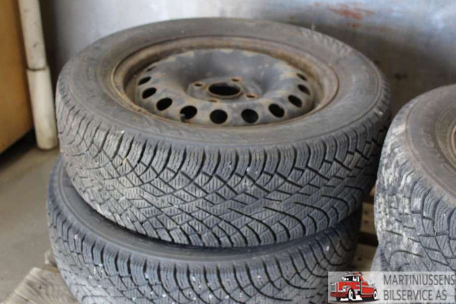 Dekk til Annet Dekk vinter piggfri 0-->>  (HAKKAPELIITTA R5|175/65R14 8MM|NOKIAN)