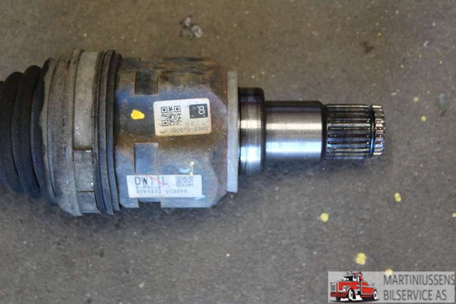 Drivaksel venstre foran, elbil til Toyota Prius 2009-2016 (Type III) (COMBI) (COMBI) (TOYOTA||4342047030)