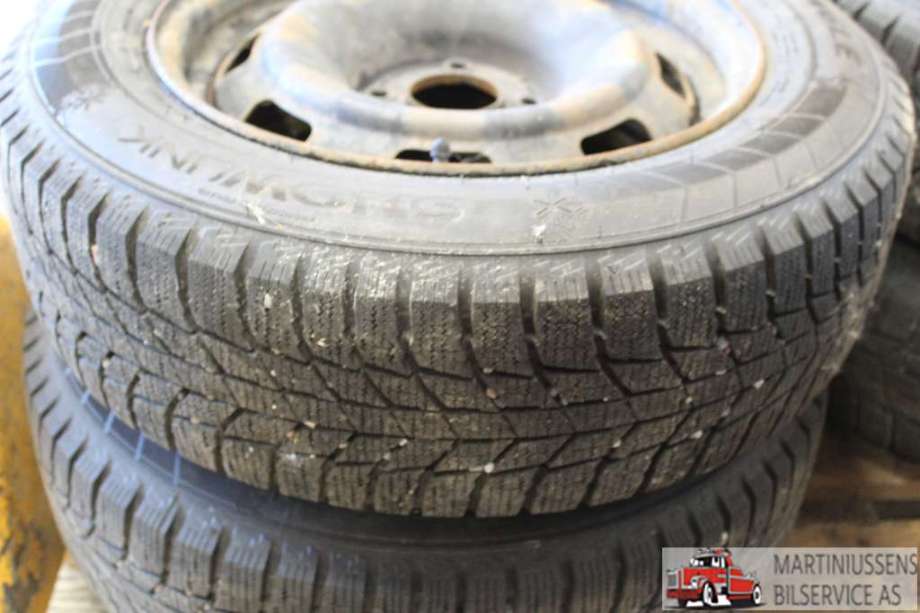 Dekk til Annet Dekk vinter piggfri 0-->>  (SNOWLINK|185/65R15 8MM|TRIANGLE)