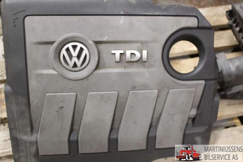 Motordeksel over motor til VW Golf VI 2008-2012  (VOLKSWAGEN||03L 103 925)