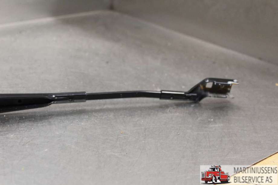 Viskerarmer frontrute til VW Golf VI 2008-2012  (VOLKSWAGEN|)