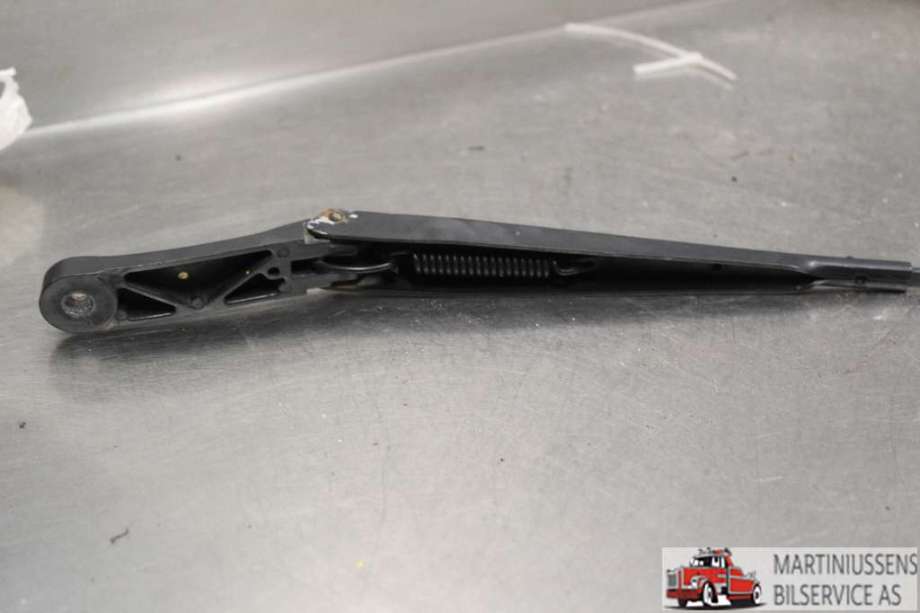 Viskerarmer frontrute til VW Golf VI 2008-2012  (VOLKSWAGEN|)