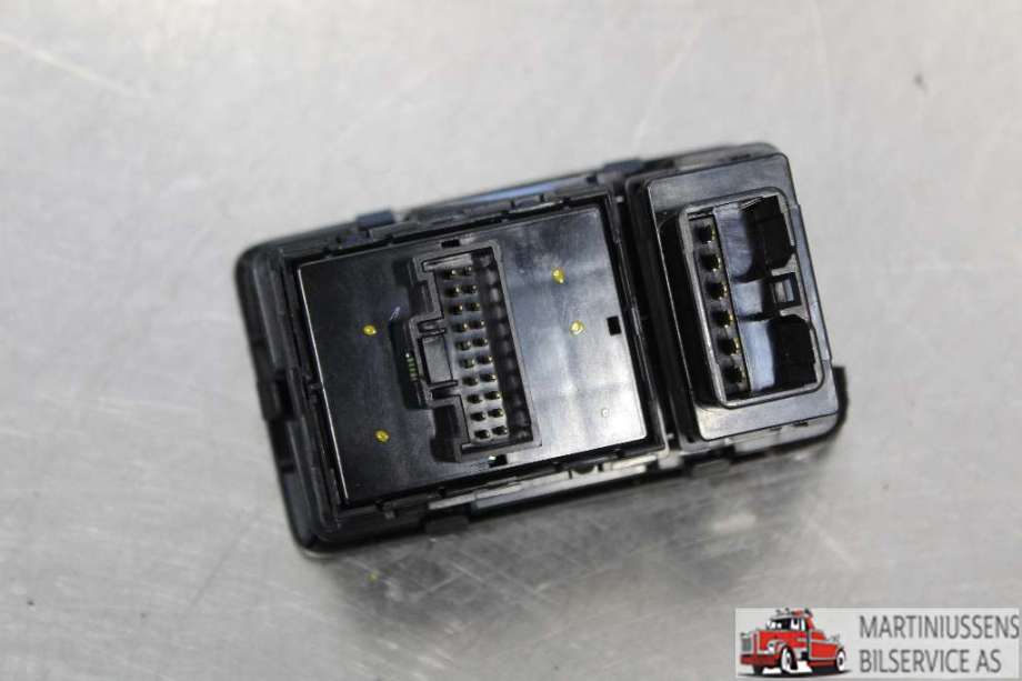 Bryter Antispinn til Kia Picanto 2011-2017 (Type II)  (KIA|)