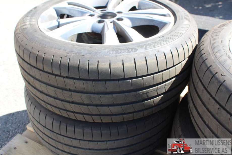 Dekk til Annet Dekk sommer 0-->>  (EAGLE F1|245/45R17 5MM|GOOGYEAR)