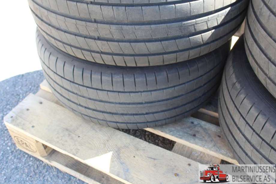 Dekk til Annet Dekk sommer 0-->>  (EAGLE F1|245/45R17 5MM|GOOGYEAR)