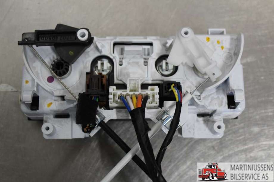 Varmeapparat betjening til Citroën Berlingo 2015-2019 (Type II, Fase 2) (CITROEN||P8QA46)
