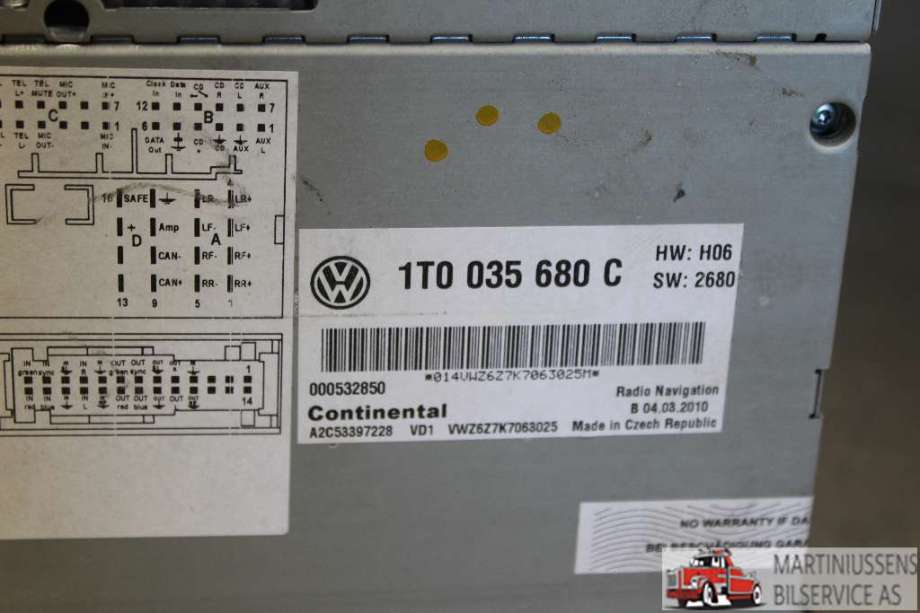 Bilstereo til VW Golf VI 2008-2012 (VOLKSWAGEN|1T0 035 680 C|)