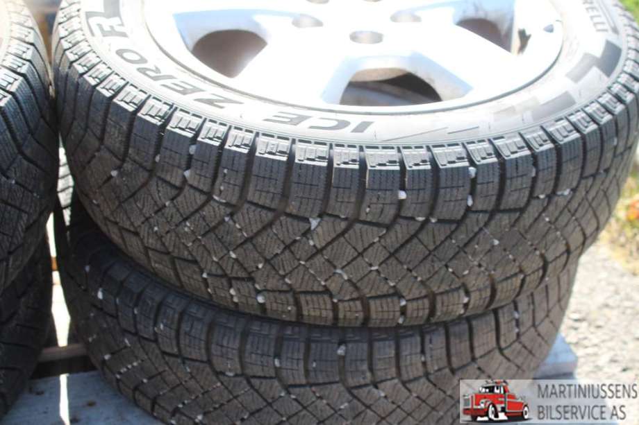 Dekk til Annet Dekk vinter piggfri 0-->>  (ICE ZERO|205/55R16 7MM|PIRELLI)