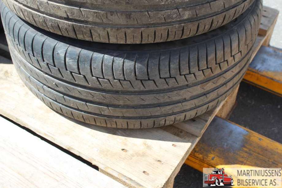 Dekk til Annet Dekk sommer 0-->>  (CONTI PREMIUMCONTACT|225/45R17 6M|CONTINENTAL)