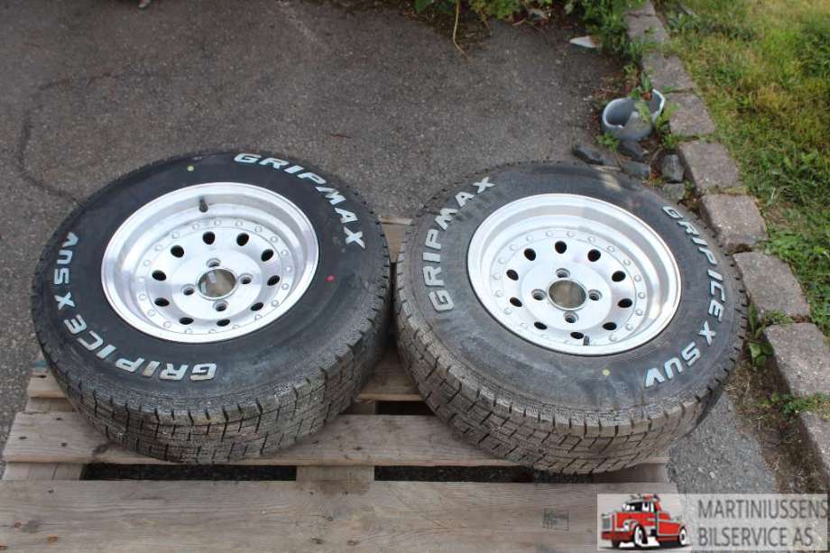 Hjulsett aluminium vinter til Ford Thunderbird 1983-1988 (Ford|GRIP ICE X SUV|195R14C 9MM|GRIPMAX)