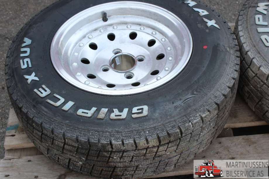 Hjulsett aluminium vinter til Ford Thunderbird 1983-1988 (Ford|GRIP ICE X SUV|195R14C 9MM|GRIPMAX)