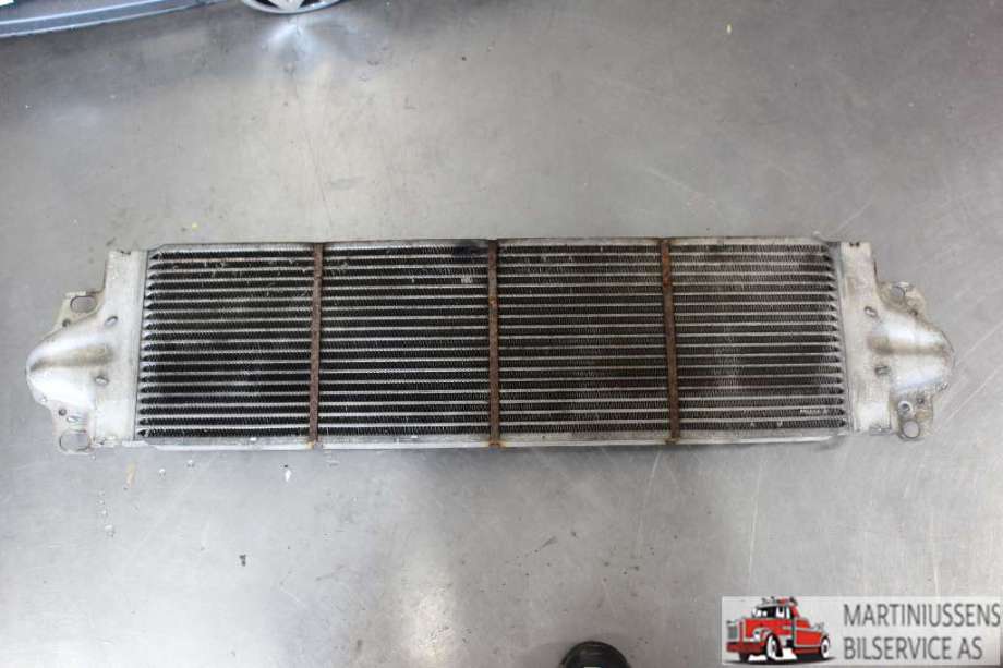 Intercooler til VW Transporter / Caravelle 2009-2015 (Fase 2) (T5) (T5) (VOLKSWAGEN||7H0.145.804.B)