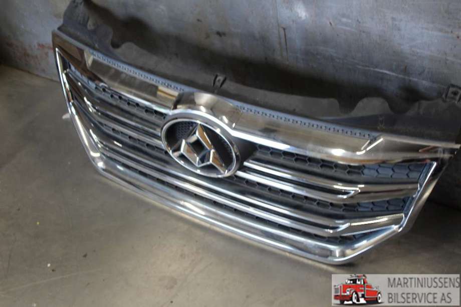 Grill til Maxus EV80 2019-->> (MAXUS||C00279772)