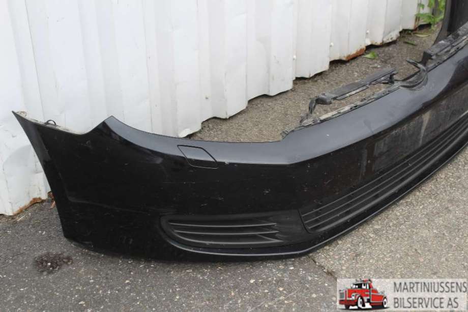 Støtfanger foran til VW Golf VI 2008-2012 (VOLKSWAGEN||5K0 807 217 BS)