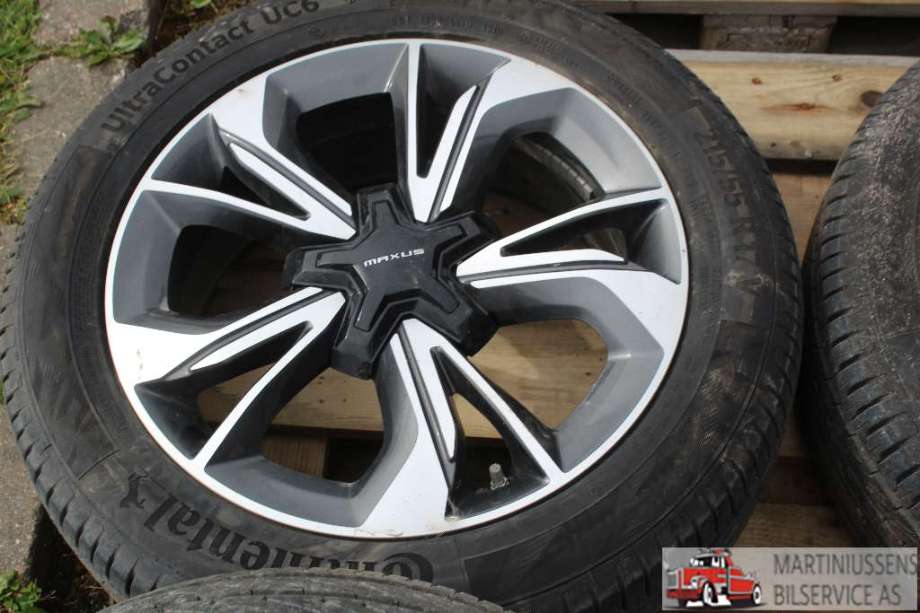 Hjulsett aluminium sommer til Maxus Euniq 5 2019-2023 (MAXUS|ULTRA CONTACT UC6|215/55R17 6MM|CONTINENTAL)