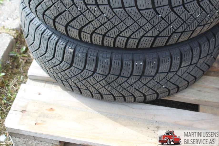 Dekk til Annet Dekk vinter piggfri 0-->>  (ICE ZERO FR|195/65R15 6MM|PIRELLI)