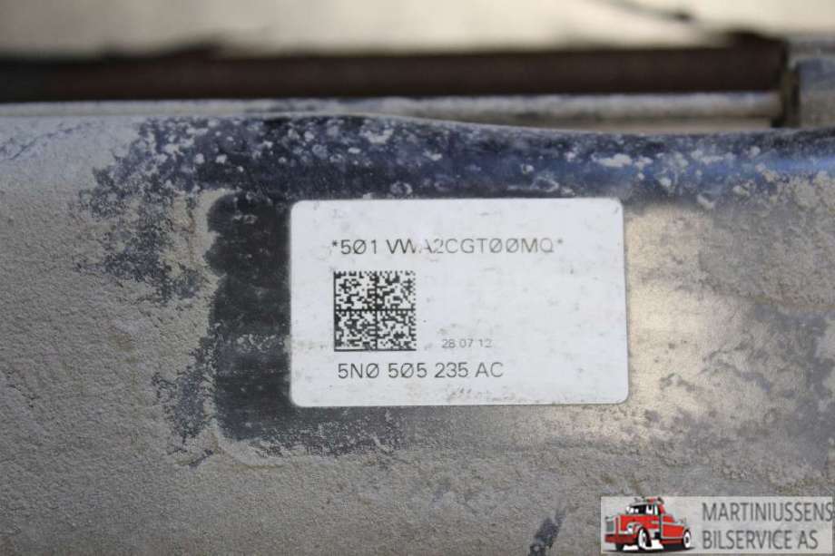 Bakaksel til VW Golf VI 2008-2012 (VOLKSWAGEN|5N0 505 235 AC|)