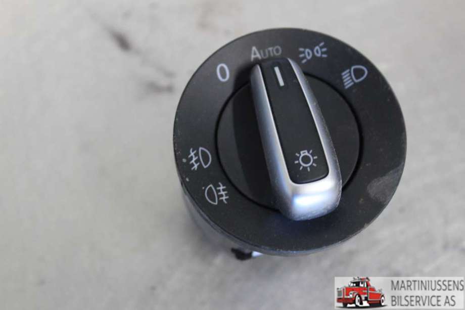 Bryter lys til VW Golf VI 2008-2012 (VOLKSWAGEN|3C8 941 431 A|)